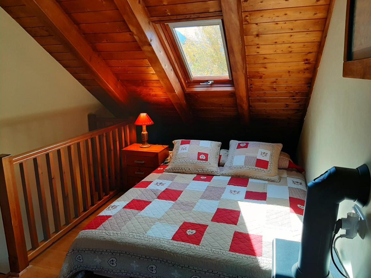 Bonic I Acollidor Triplex Amb Vistes Appartamento Bohí Esterno foto