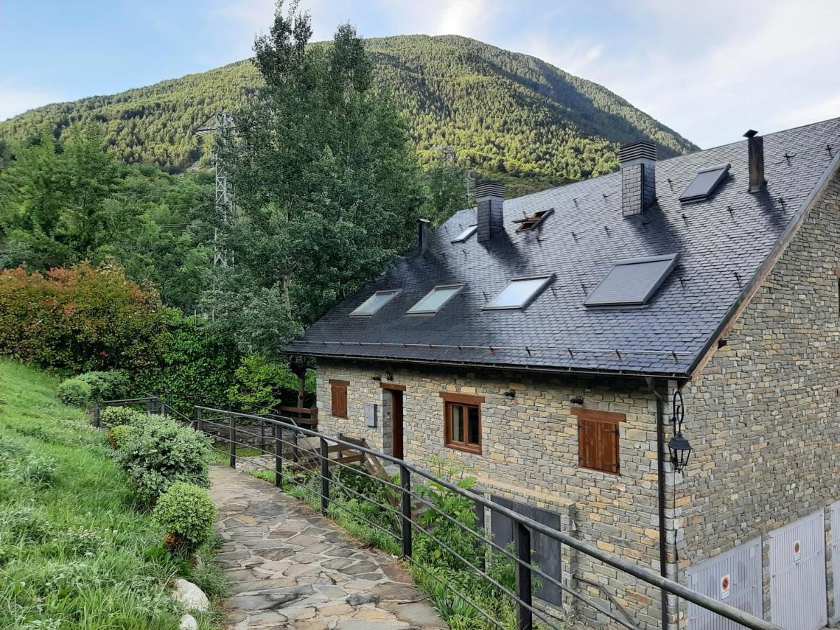 Bonic I Acollidor Triplex Amb Vistes Appartamento Bohí Esterno foto