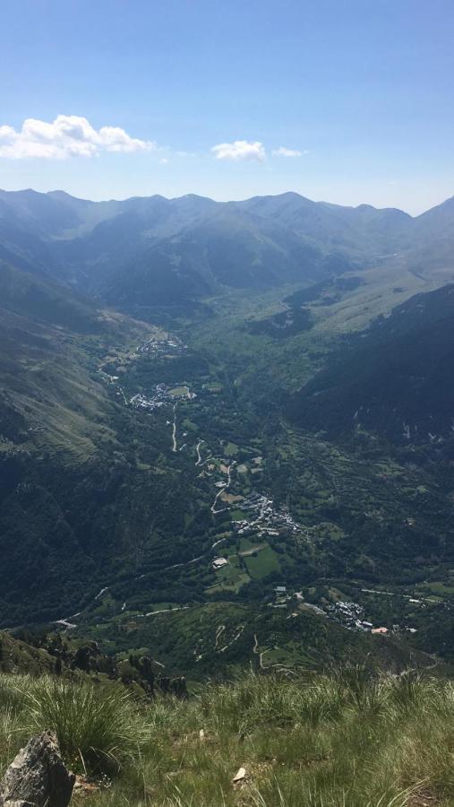 Bonic I Acollidor Triplex Amb Vistes Appartamento Bohí Esterno foto